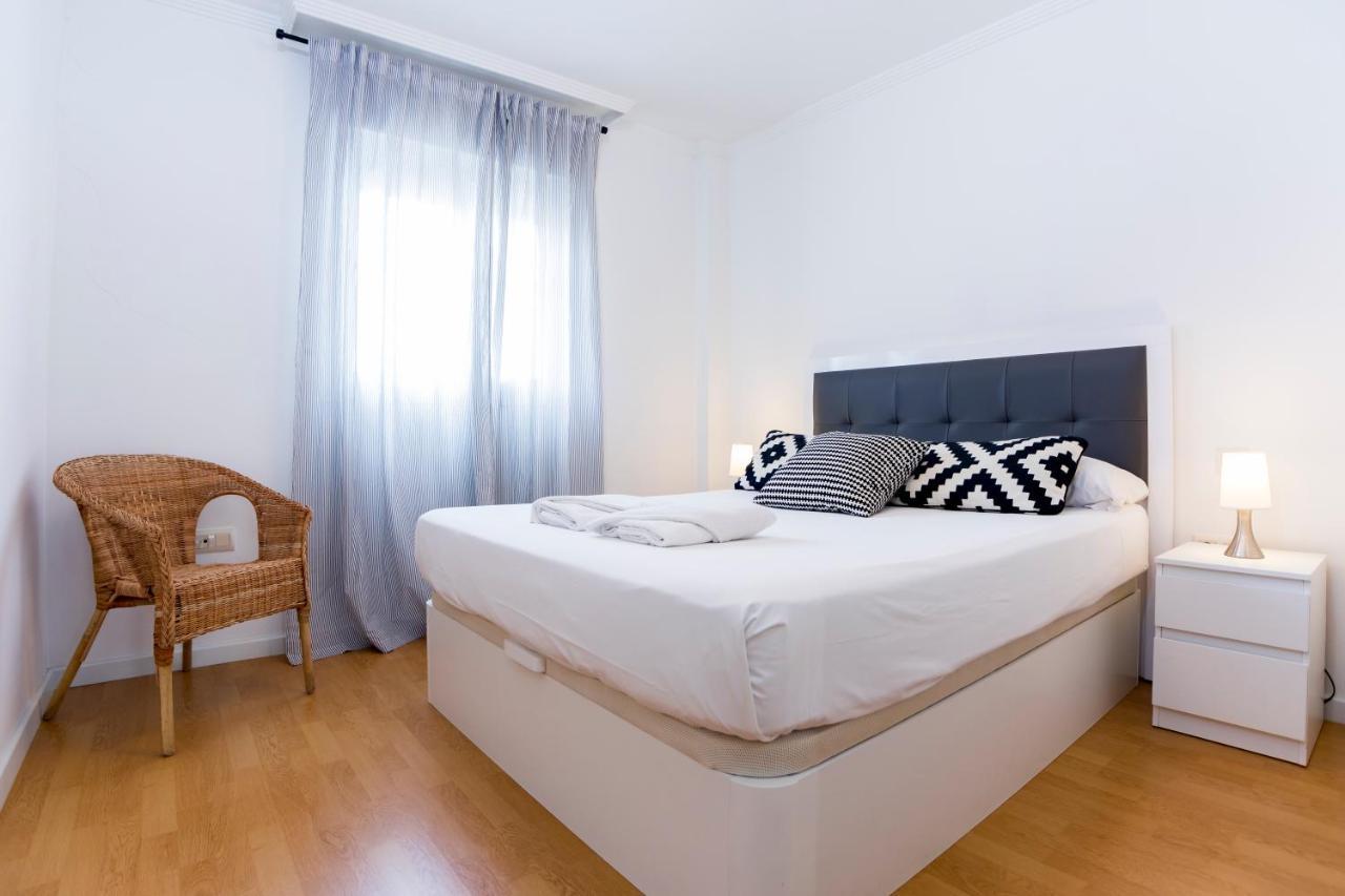 Livemalaga Ventura & Parking Lägenhet Exteriör bild