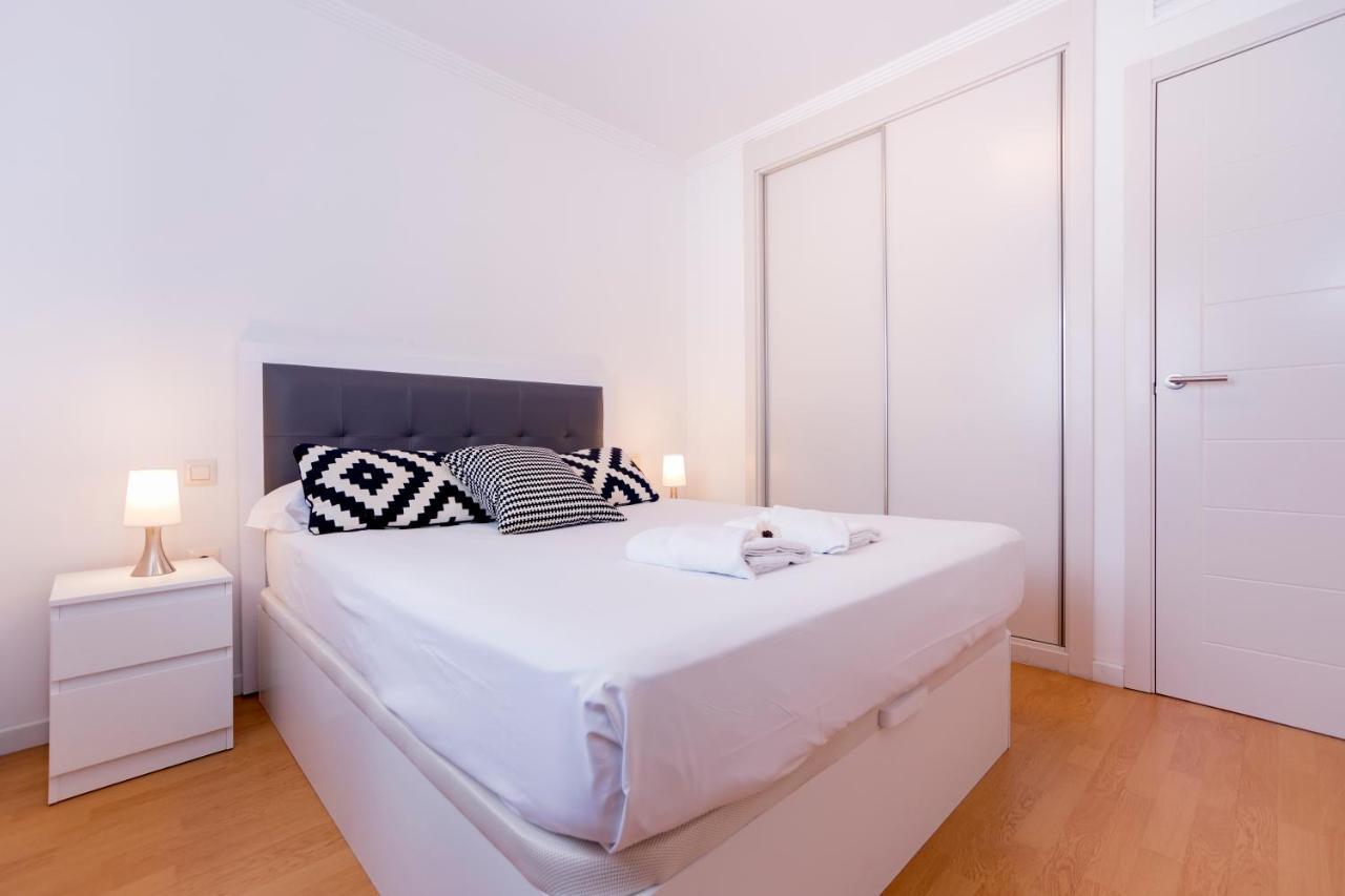 Livemalaga Ventura & Parking Lägenhet Exteriör bild